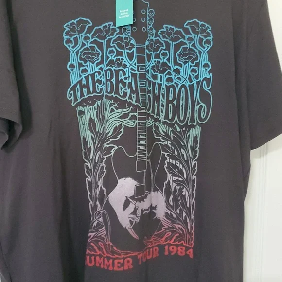 Maurices Graphic Tee - Gray with Blue and Red - Picture 2 of 5